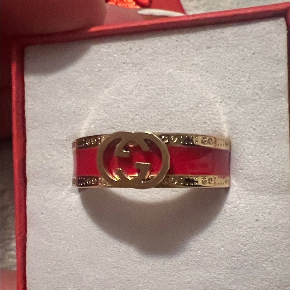 Fashion Jewelry Red Enamel Ring with Gold-Tone Interlock Accent - Picture 3 of 4